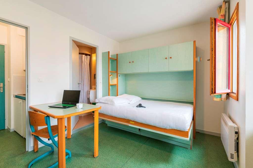 Cerise Nantes La Beaujoire Lejlighedshotel Værelse billede
